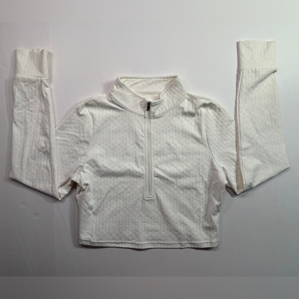 BuffBunny Scarab Jacquard Pull Over - White, XL